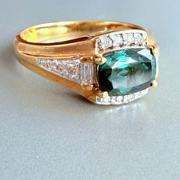 Estate 18K Solid Yellow Gold 1.42 CT Natural Blue Green Tourmaline Diamond Ring - Picture 2 of 12